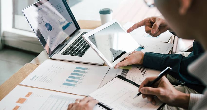 what needs to be in a business plan​